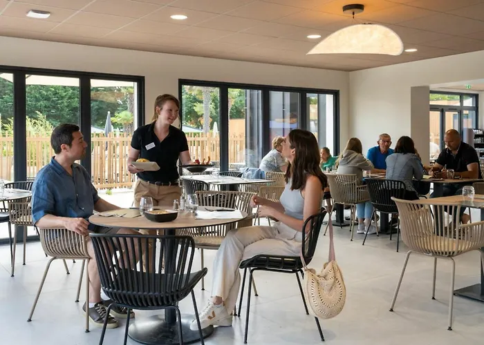 Albatre 4p 2bdrms Aircon *